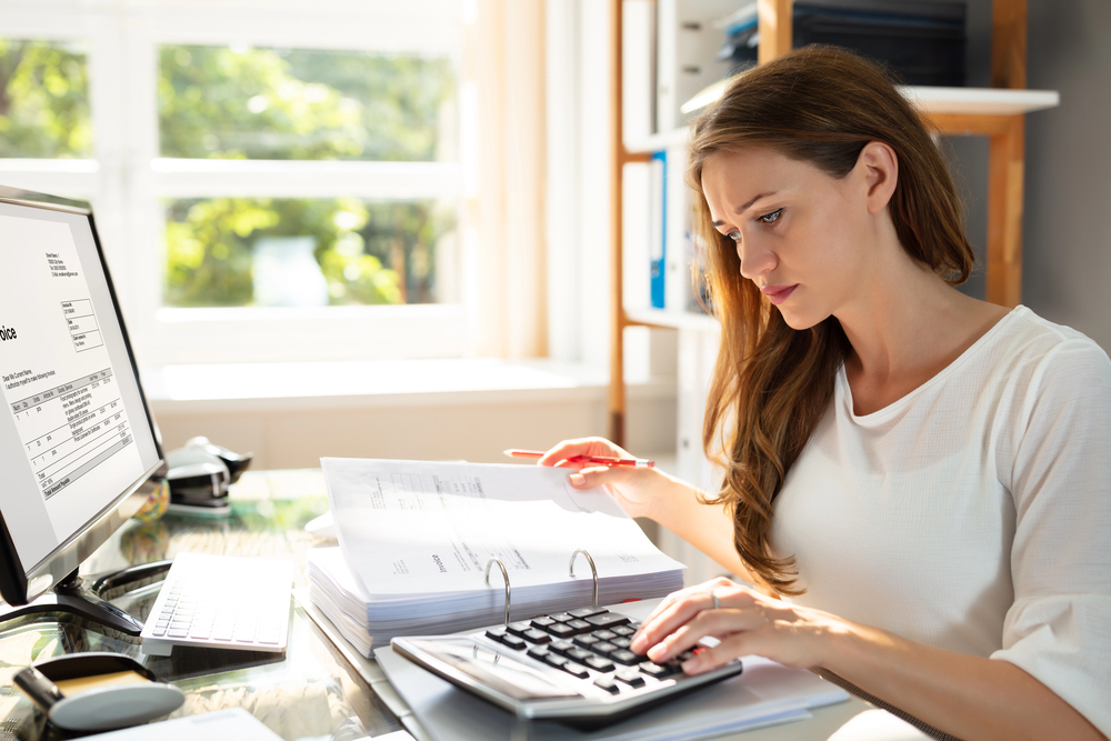 Simple and easy consultant accounting computer invoice calculator return